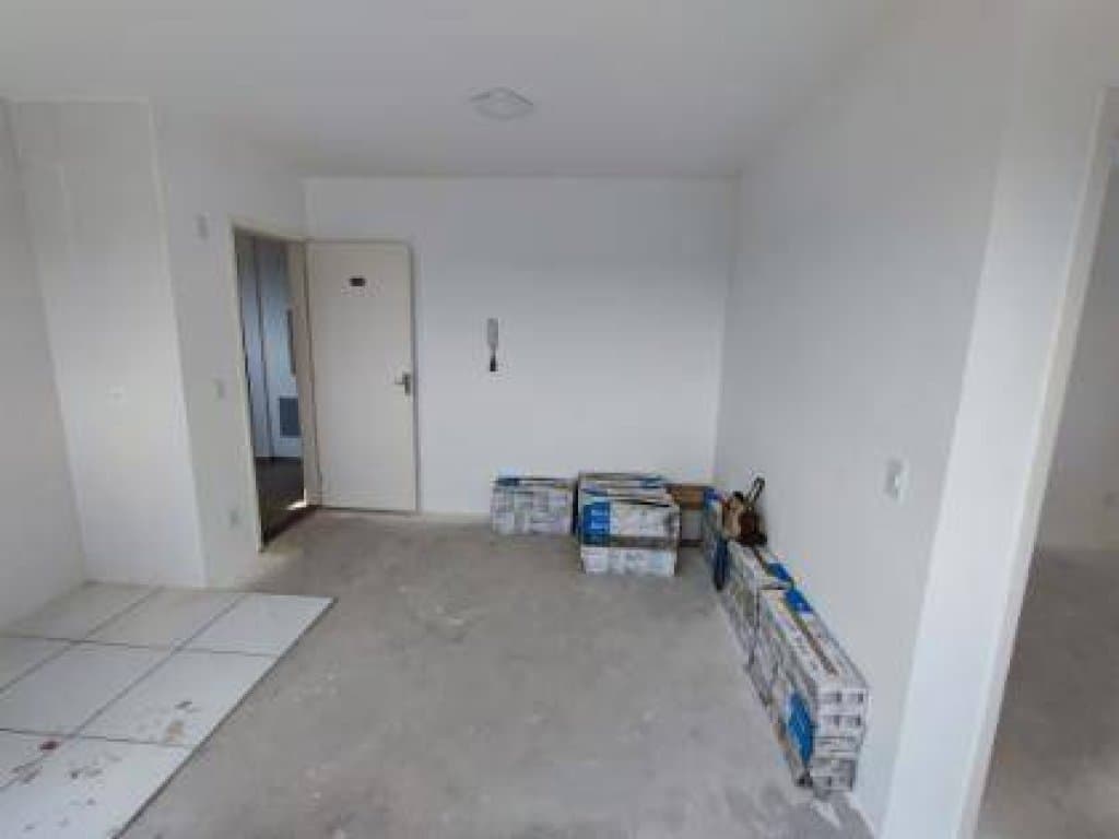 Foto 11 de 16: Apartamento em leilão em Campo Largo - PR, bairro Jardim Iruama — Apartamento, Padrão, 1 Vaga(S) de Garagem