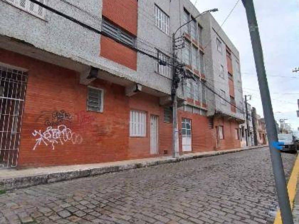 Foto 7 de 10: Apartamento em leilão em Pelotas - RS, bairro Centro — Apartamento, Padrão, 0 Vaga(S) de Garagem