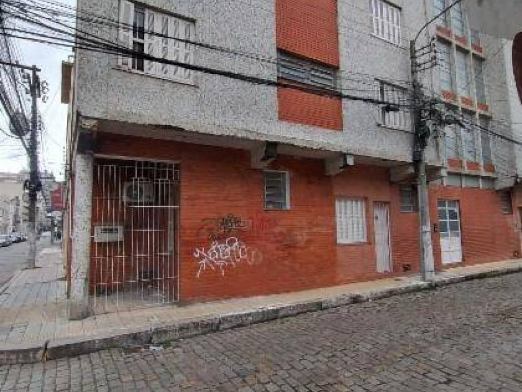 Foto 4 de 10: Apartamento em leilão em Pelotas - RS, bairro Centro — Apartamento, Padrão, 0 Vaga(S) de Garagem