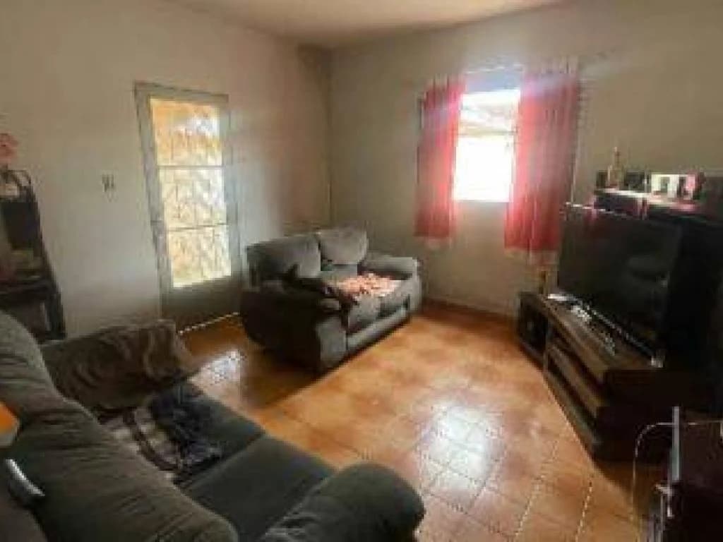 Foto 2 de 4: Casa em leilão em Lagoinha - SP, bairro Centro — Casa 181 m² - Centro - Lagoinha - SP