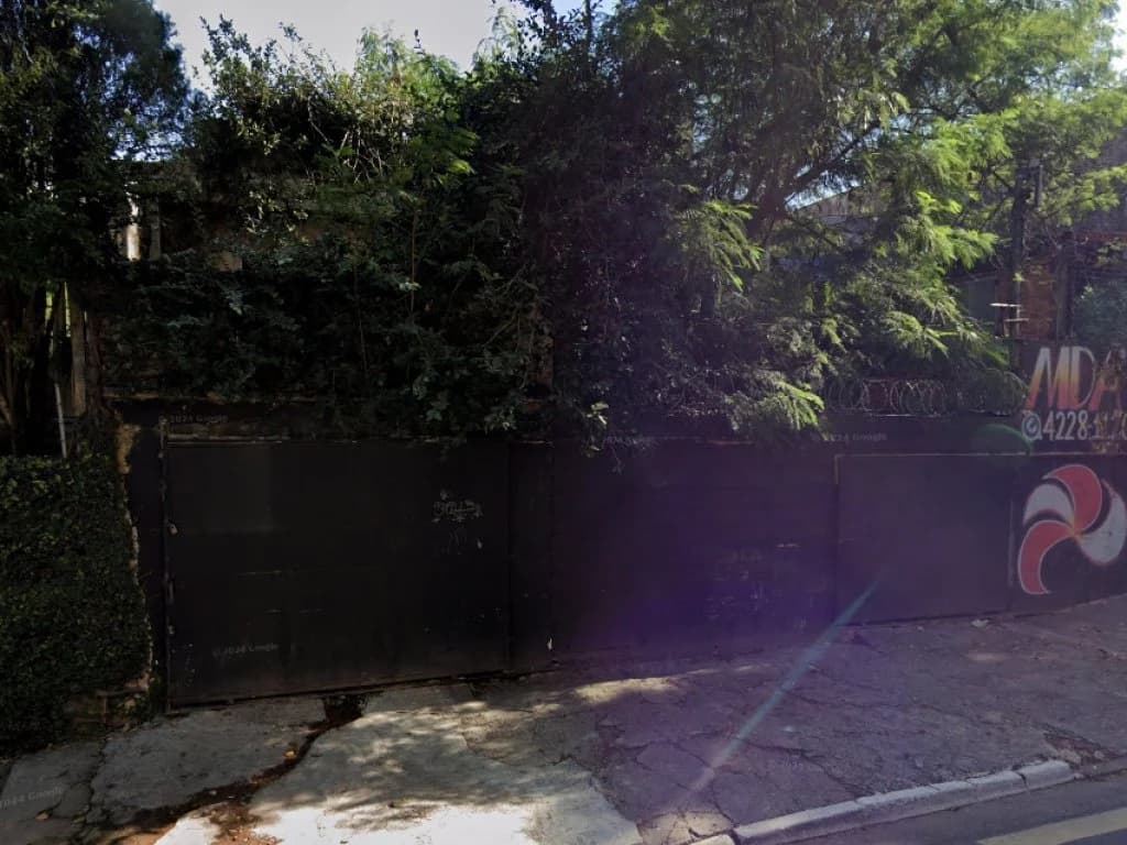 Casa em leilão em São Caetano Do Sul - SP, bairro Barcelona — Casa em Terreno 220 m² - Barcelona - São Caetano do Sul - SP
