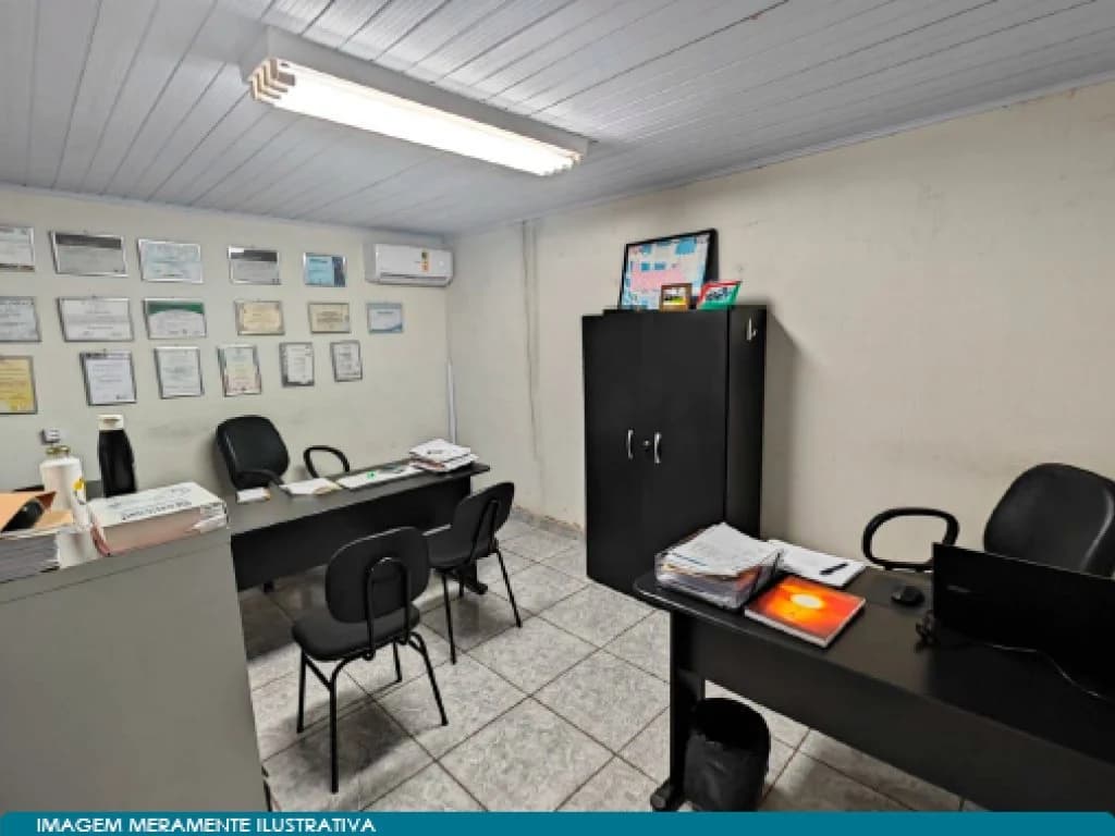 Foto 9 de 11: Comercial em leilão em Santa Cruz Do Rio Pardo - SP, bairro Vila Saul — Imóvel Comercial 560 m² - Vila Saul - Santa Cruz do Rio Pardo - SP