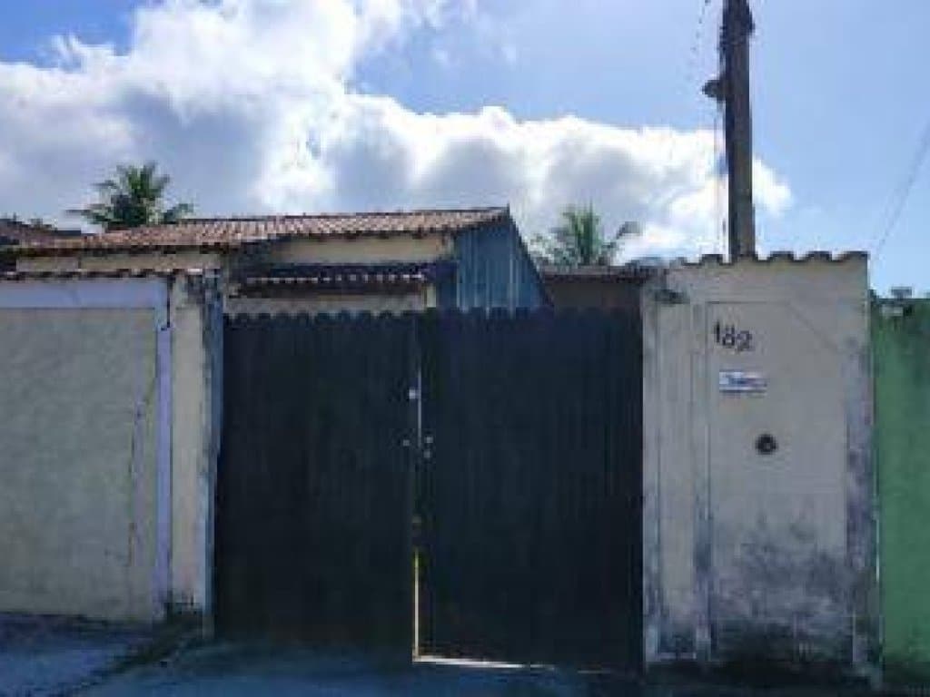 Foto 2 de 9: Casa em leilão em Magé - RJ, bairro Praia do Imperador — Casa 99 m² - Praia do Imperador - Magé - RJ