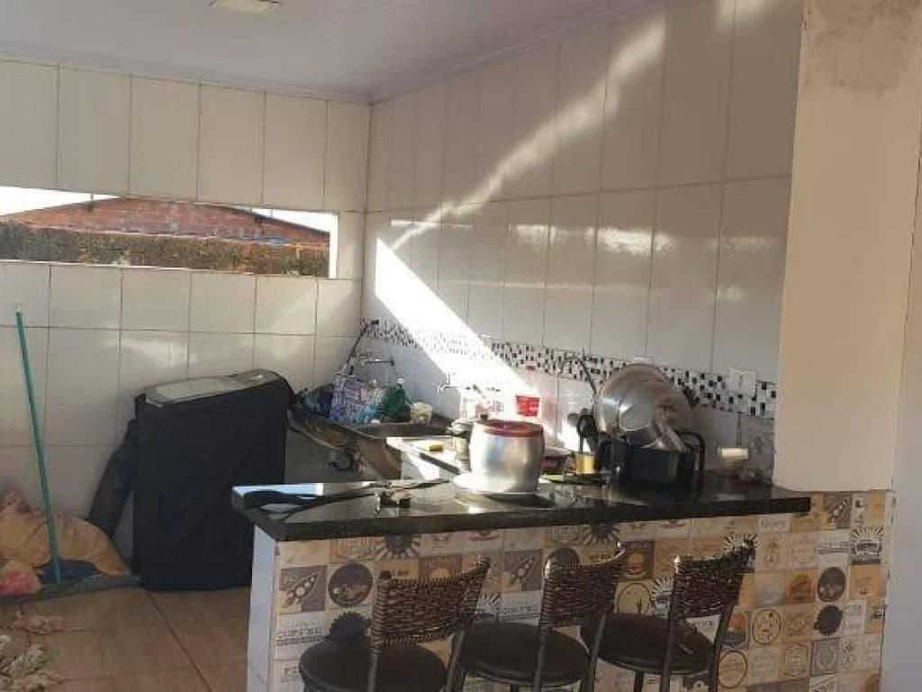 Foto 4 de 23: Casa em leilão em Montes Claros De Goiás - GO, bairro Cidade de Deus — Casa 181 m² - Cidade De Deus - Montes Claros De Goiás - GO