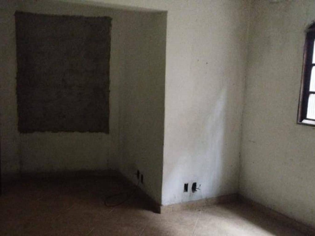 Foto 4 de 12: Casa em leilão em Teresópolis - RJ, bairro São Pedro — Casa 150 m² - São Pedro - Teresópolis - RJ