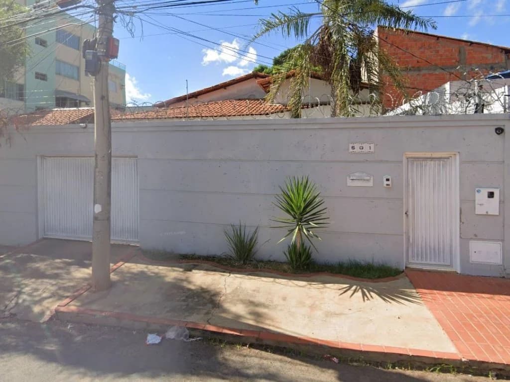 Foto 1 de 2: Casa em leilão em Montes Claros - MG, bairro Major Prates — Casa 151 m² - Major Prates - Montes Claros - MG