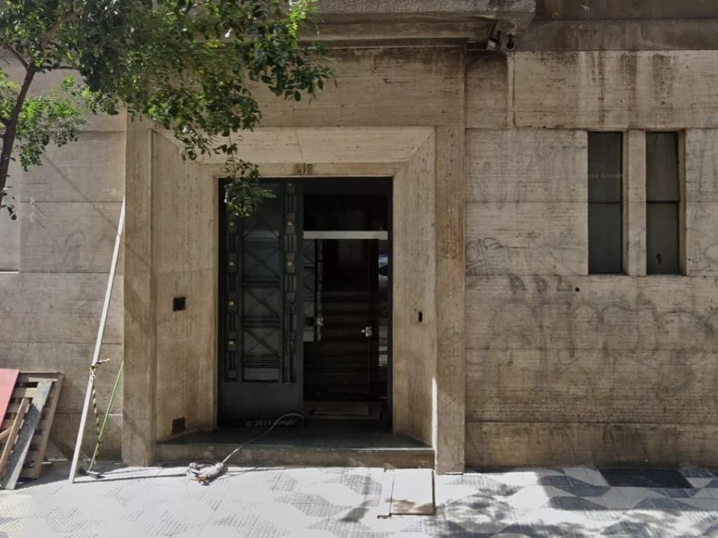 Foto 3 de 14: Apartamento em leilão em São Paulo - SP, bairro Santa Efigênia — Apartamento 102 m² (próx. ao Metrô República) - Santa Efigênia - São Paulo - SP