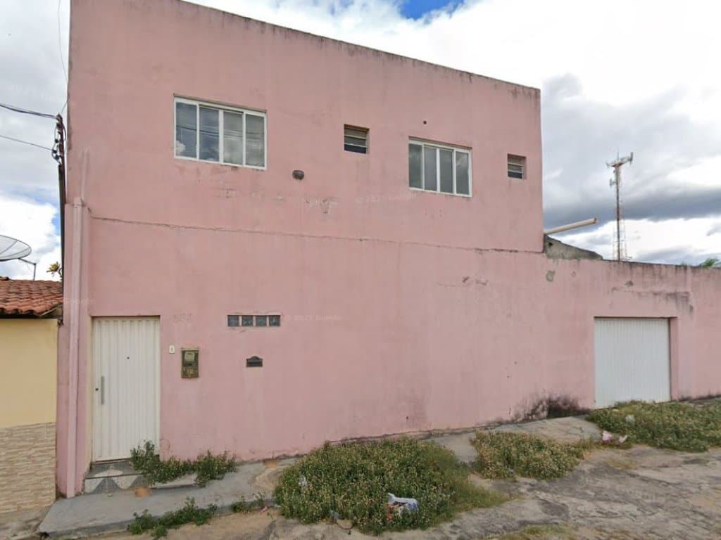 Foto 2 de 2: Casa em leilão em Floriano - PI, bairro Cancela — Casa 170 m² - Canela - Floriano - PI