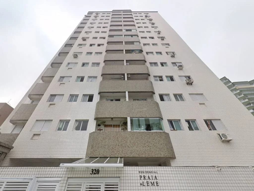 Foto 1 de 17: Apartamento em leilão em Praia Grande - SP, bairro Guilhermina — Direitos sobre Apartamento 58 m² (01 vaga) - Guilhermina - Praia Grande - SP