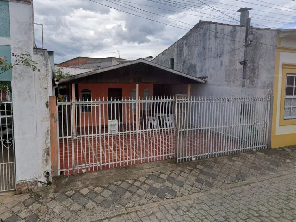 Foto 2 de 2: Casa em leilão em Antonina - PR, bairro Centro — Casa 84 m² - Centro - Antonina - PR