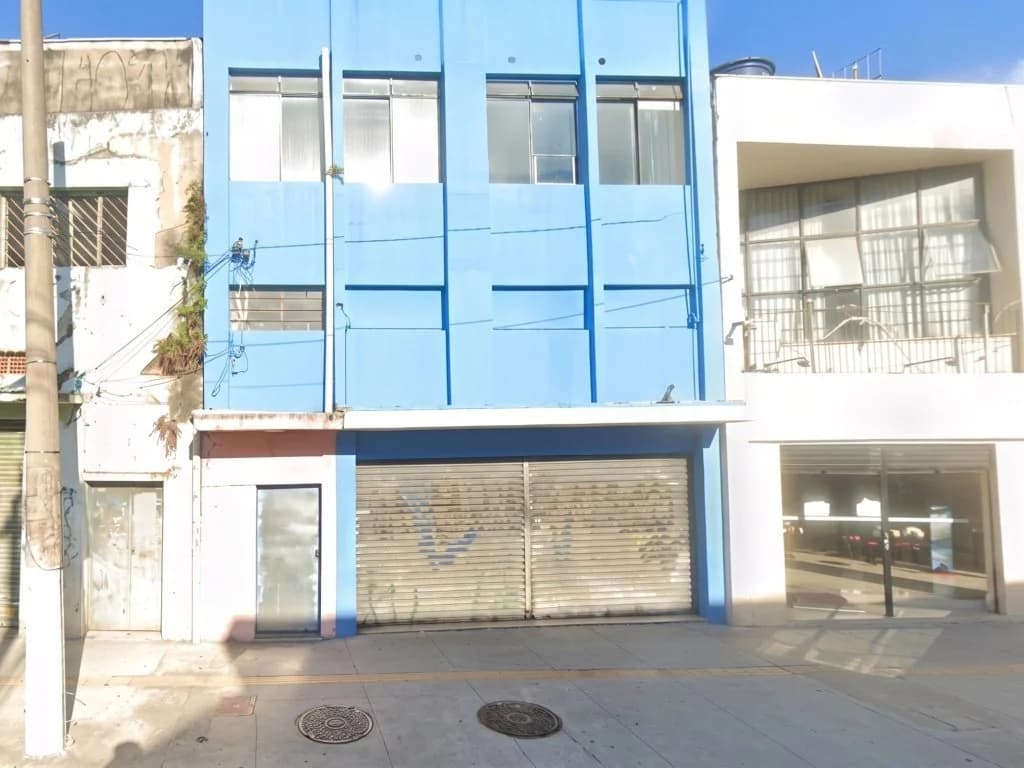Foto 1 de 5: Comercial em leilão em São Paulo - SP, bairro Pinheiros — Nua Propriedade sobre Prédio Comercial e Resiendecial 565 m² - Pinheiros - São Paulo - SP