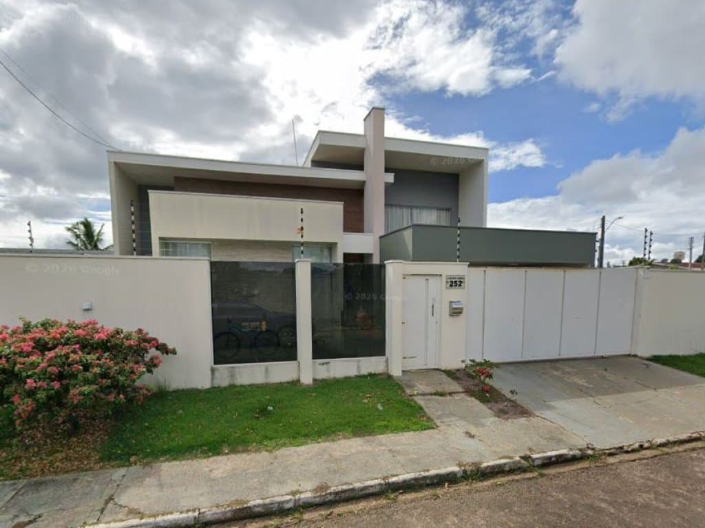 Foto 1 de 2: Casa em leilão em Vilhena - RO, bairro Quinto Bec — Casa 166 m² - Vilhena-RO - Rua Wilson Rodrigues Zonoecê, 252 - Quinto Bec