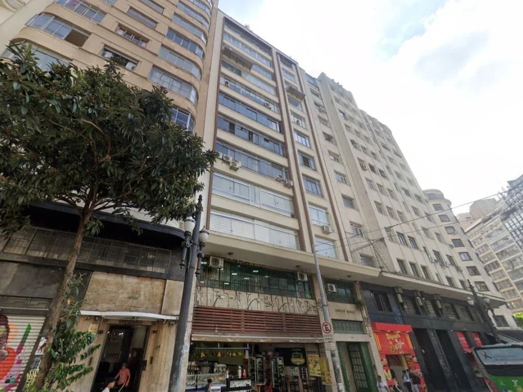 Foto 2 de 4: Comercial em leilão em São Paulo - SP, bairro Centro — Conjunto Comercial 123 m² (Edifício Maracá) - Centro - São Paulo - SP