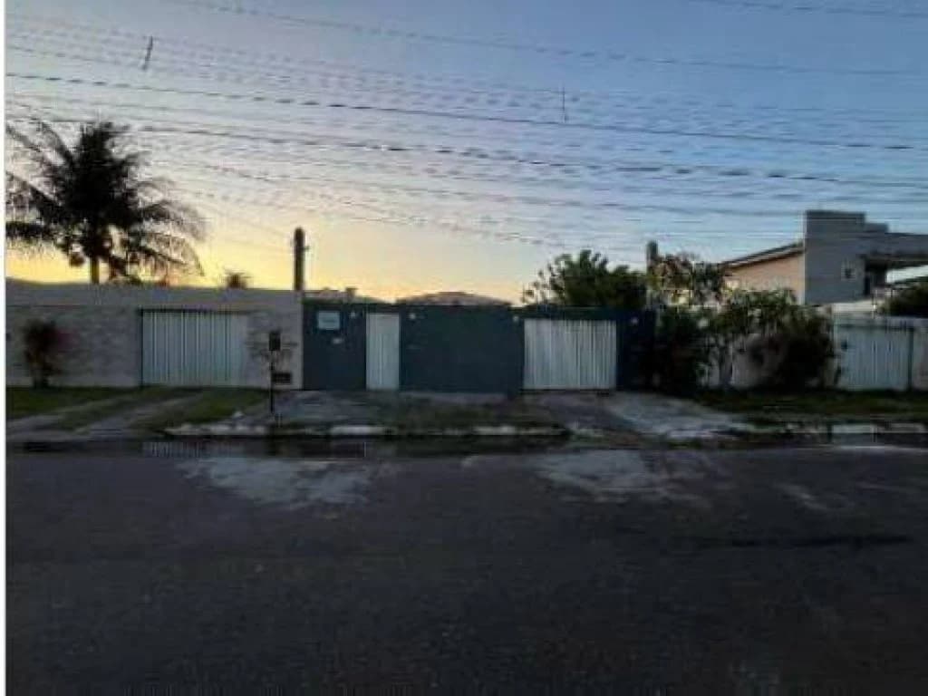 Foto 1 de 3: Casa em leilão em Lauro De Freitas - BA, bairro Buraquinho — Casa 151 m² - Buraquinho - Lauro De Freitas - BA
