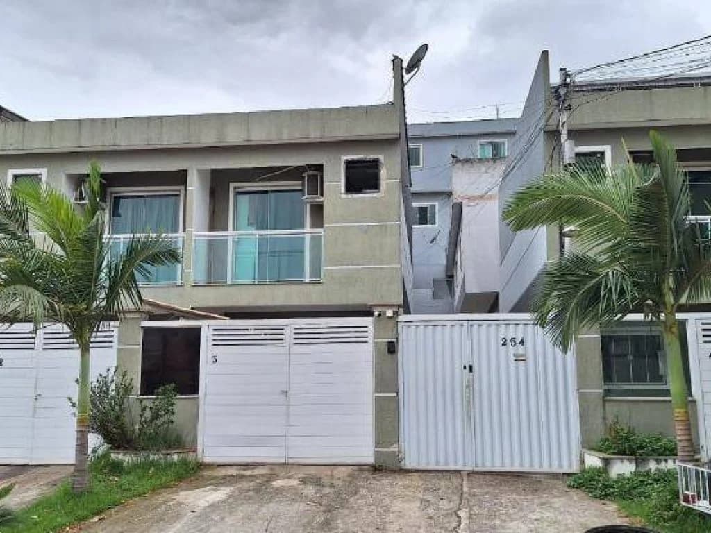 Foto 1 de 51: Casa em leilão em São João De Meriti - RJ, bairro Vilar dos Teles — Casa em Condomínio 116 m² (Unid. 10) - Vilar dos Teles - São João de Meriti - RJ