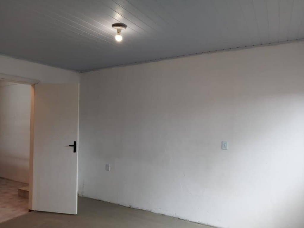 Foto 10 de 23: Casa em leilão em Porto Alegre - RS, bairro Sarandi — Casa 38 m² - Sarandi - Porto Alegre - RS