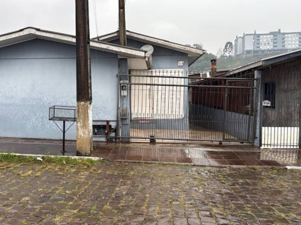 Foto 1 de 27: Casa em leilão em Garibaldi - RS, bairro Bela Vista I — Casa, Padrão, 1 Vaga(S) de Garagem