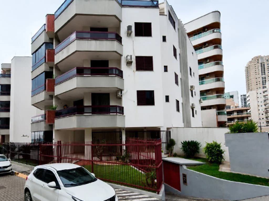Foto 4 de 24: Apartamento em leilão em Itapema - SC, bairro Centro — Apartamento 106 m² de área total (Condomínio frente à praia) - Centro - Itapema - SC
