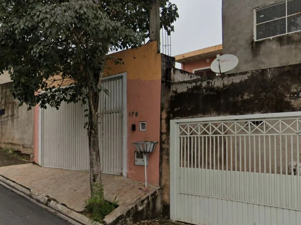 Foto 2 de 9: Casa em leilão em Ferraz De Vasconcelos - SP, bairro Parque Atlântica — Direitos sobre Casa 118 m² - Parque Atlântica - Ferraz de Vasconcelos - SP