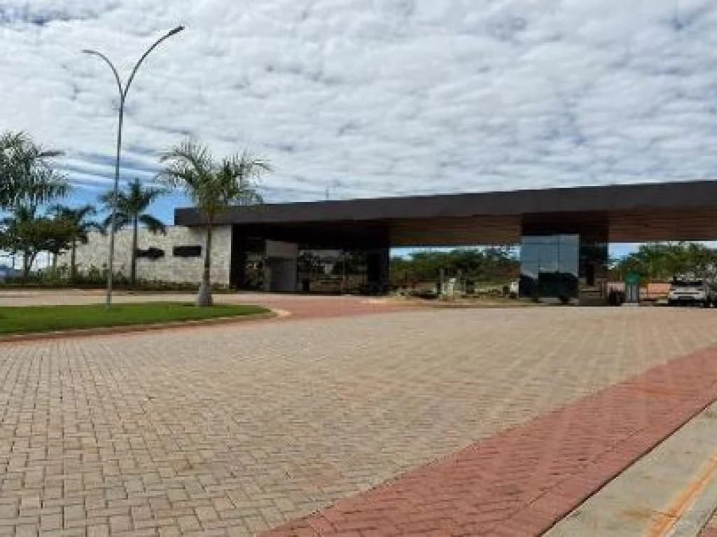 Foto 3 de 3: Casa em leilão em Senador Canedo - GO — Casa em Condomínio 132 m² - Jardins Parma - Senador Canedo - GO