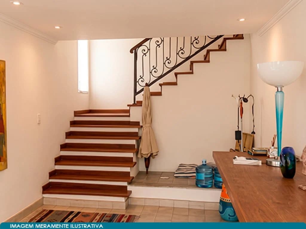 Foto 8 de 11: Casa em leilão em São Paulo - SP, bairro Cidade Jardim — Direitos sobre Casa de Alto Padrão em Terreno de 629 m² (03 pavimentos) - Cidade Jardim - São Paulo - SP