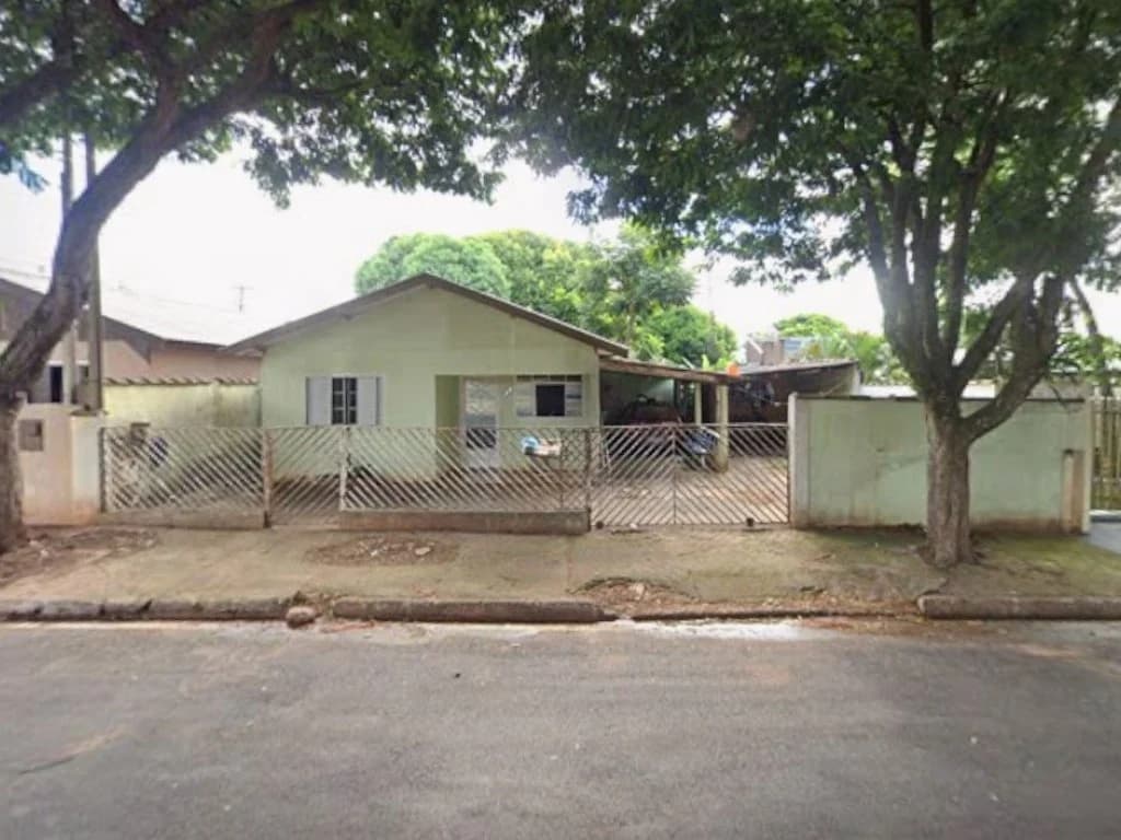Foto 1 de 4: Casa em leilão em Munhoz De Melo - PR — Casa 48 m² em Terreno de 450 m² - Munhoz de Melo - PR