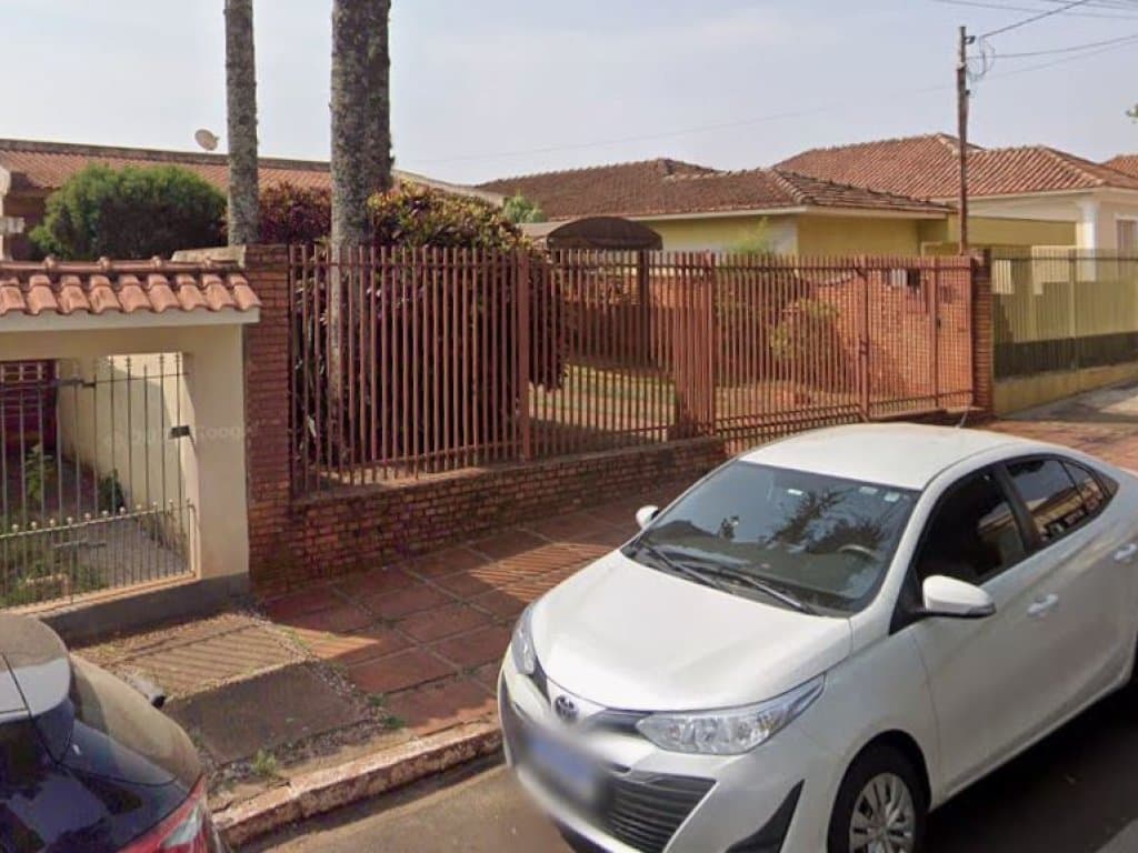 Foto 2 de 4: Casa em leilão em Santa Cruz Do Rio Pardo - SP, bairro Vila Rocha — Parte Ideal (50%) sobre Casa 233 m² - Vila Rocha - Santa Cruz do Rio Pardo - SP