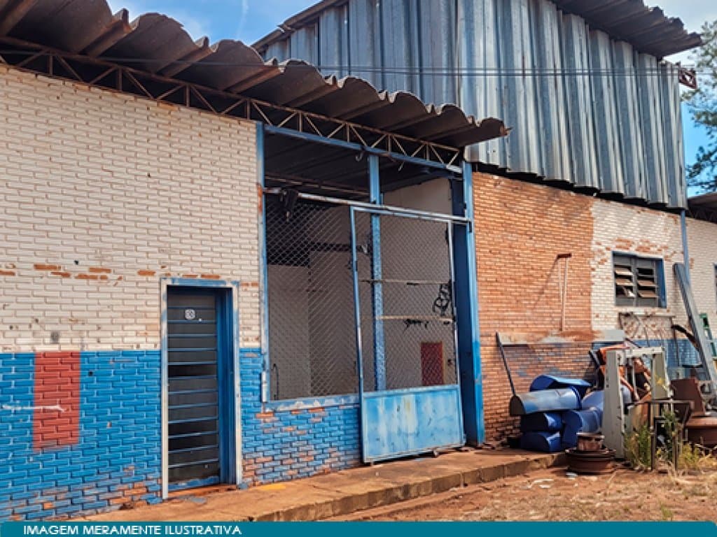 Foto 4 de 8: Area Rural em leilão em Itarumã - GO — Galpão em Área 10.000m² - Nova Esperança - Itarumã - GO