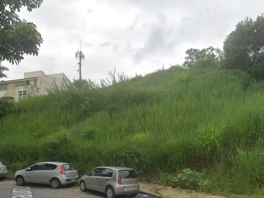 Foto 3 de 3: Terreno em leilão em Belo Horizonte - MG, bairro Santa Lúcia — Terreno 477 m² - Santa Lúcia - Belo Horizonte - MG