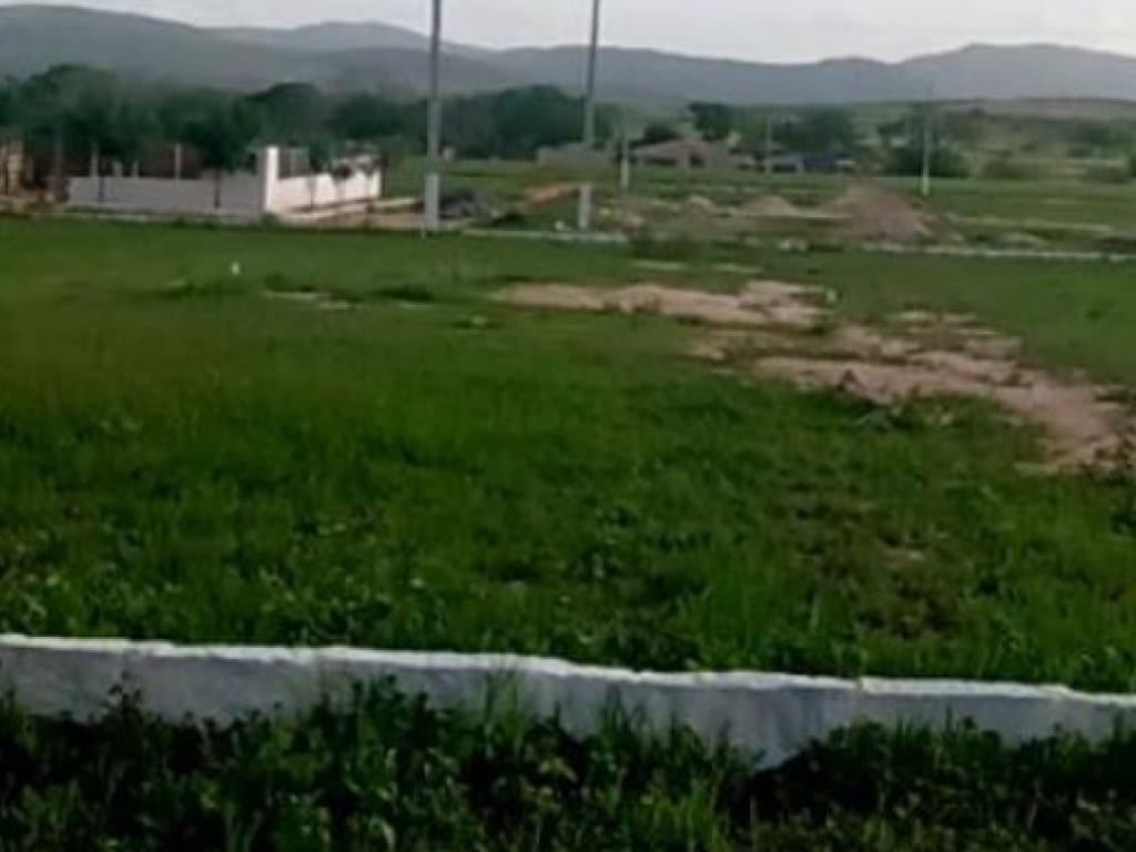 Foto 2 de 6: Terreno em leilão em Jataúba - PE, bairro Parque Continental — Área com 2.144 m² - Parque Continental - Jataúba - PE