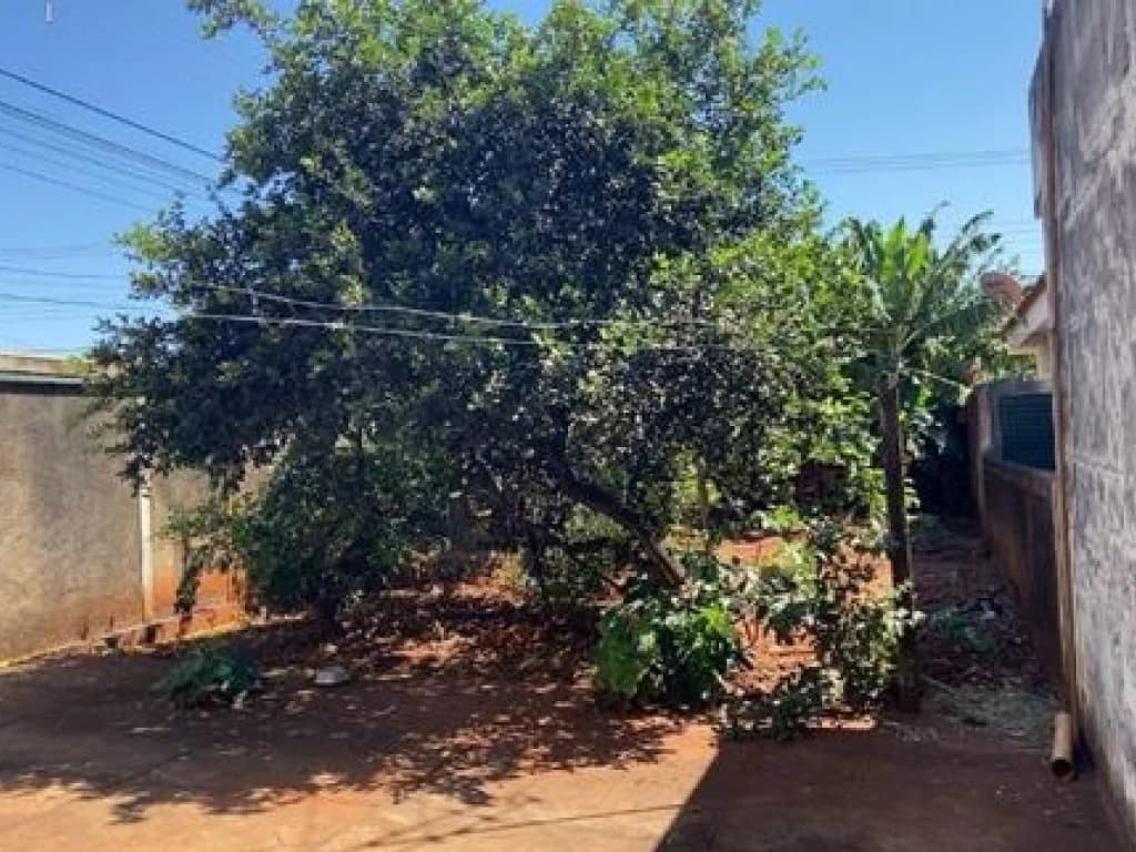 Foto 10 de 11: Casa em leilão em Ituiutaba - MG, bairro Centro — Casa 236 m² - Centro - Ituiutaba - MG