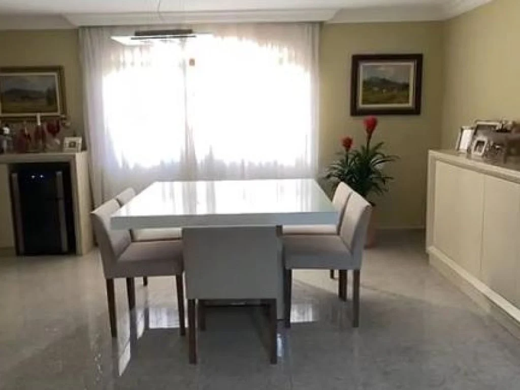 Foto 11 de 16: Casa em leilão em Curitiba - PR, bairro Guaíra — Casa 404 m² - Guaíra - Curitiba - PR
