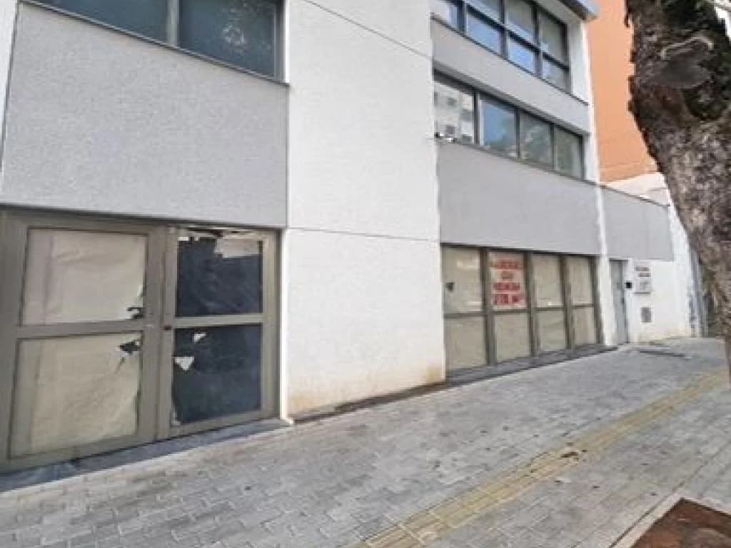 Foto 3 de 6: Comercial em leilão em São Paulo - SP, bairro Bela Vista — Loja 210 m² (Unid. 02 do Condomínio Esquina Paulicéia) com 06 vagas - Bela Vista - São Paulo - SP