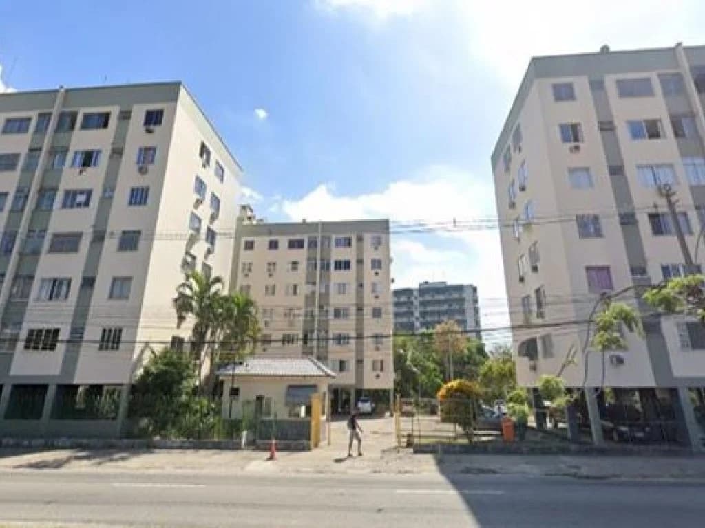 Foto 1 de 6: Apartamento em leilão em Rio De Janeiro - RJ, bairro Campo Grande — Apartamento 45 m² (privativa + comum) - Campo Grande - Rio de Janeiro - RJ