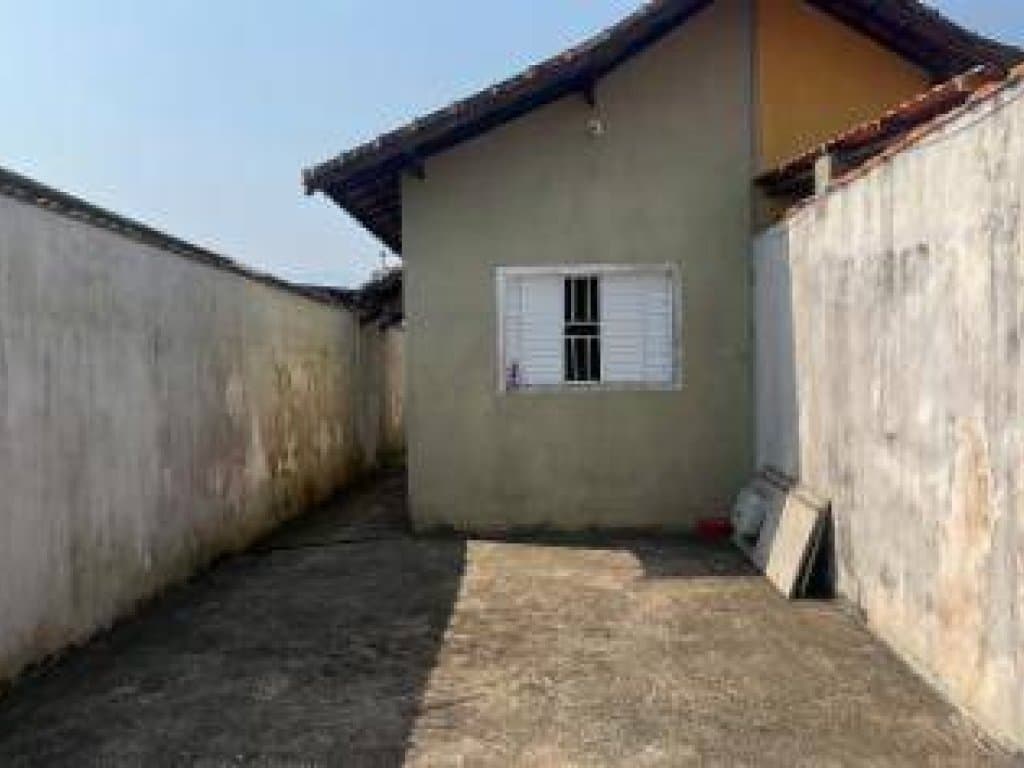 Foto 3 de 11: Casa em leilão em Mongaguá - SP, bairro Vila Atlântica — Casa 64 m² - Vila Atlântica - Mongaguá - SP