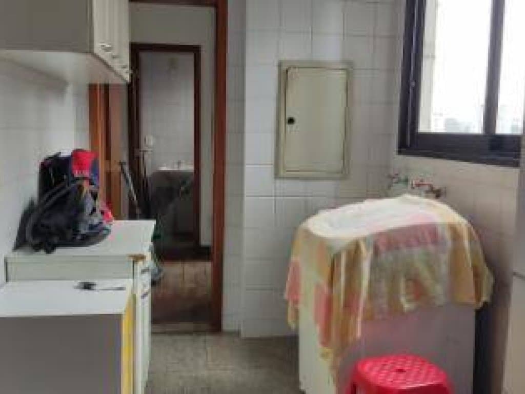 Foto 10 de 17: Apartamento em leilão em São Paulo - SP, bairro Vila Andrade — Apartamento 232 m² (06 Vagas) (unid. 1901) - Vila Andrade - São Paulo - SP