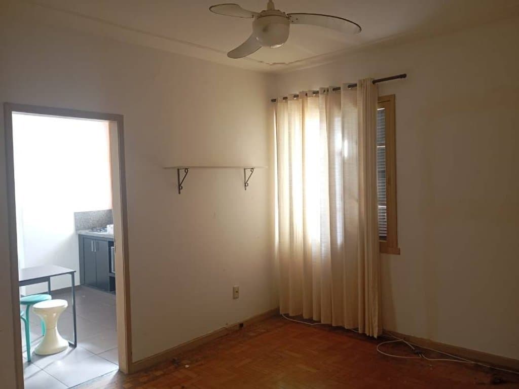 Foto 15 de 16: Apartamento em leilão em Porto Alegre - RS, bairro Padrão — Apartamento 84 m² (01 vaga) - Petrópolis - Porto Alegre - RS