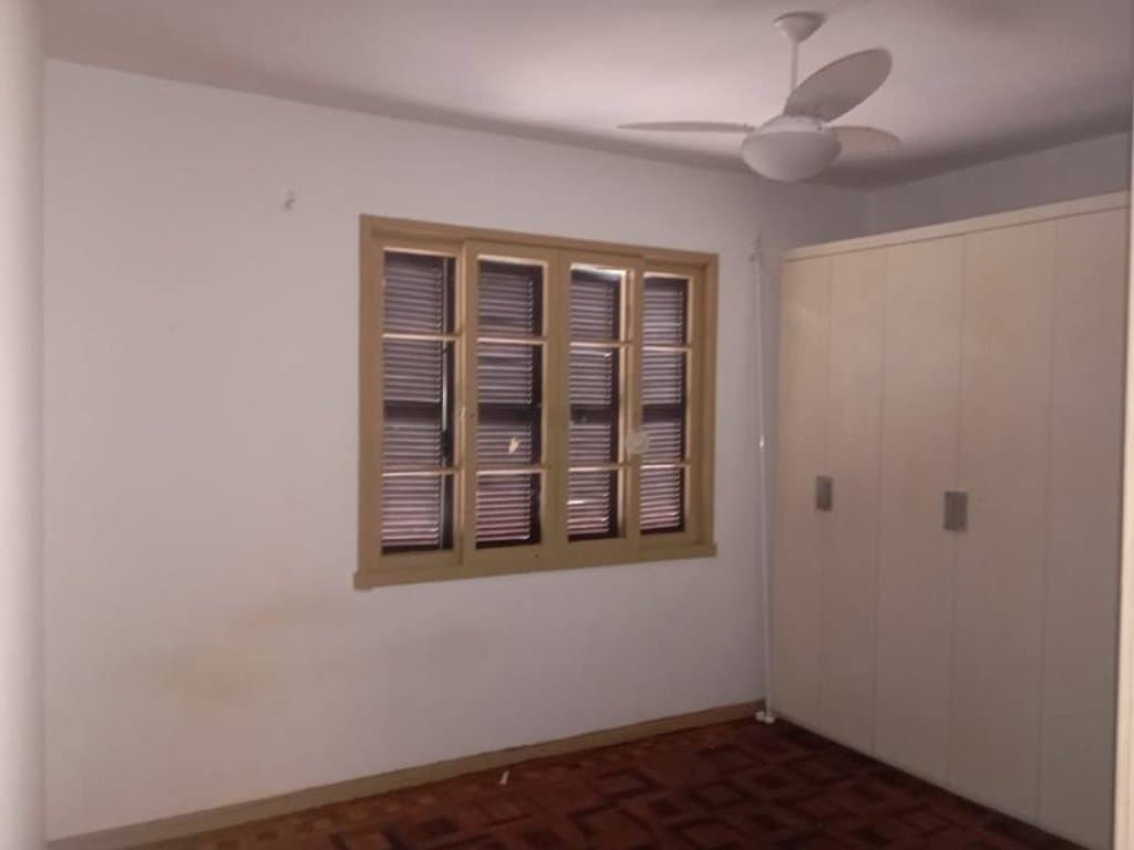 Foto 14 de 16: Apartamento em leilão em Porto Alegre - RS, bairro Padrão — Apartamento 84 m² (01 vaga) - Petrópolis - Porto Alegre - RS