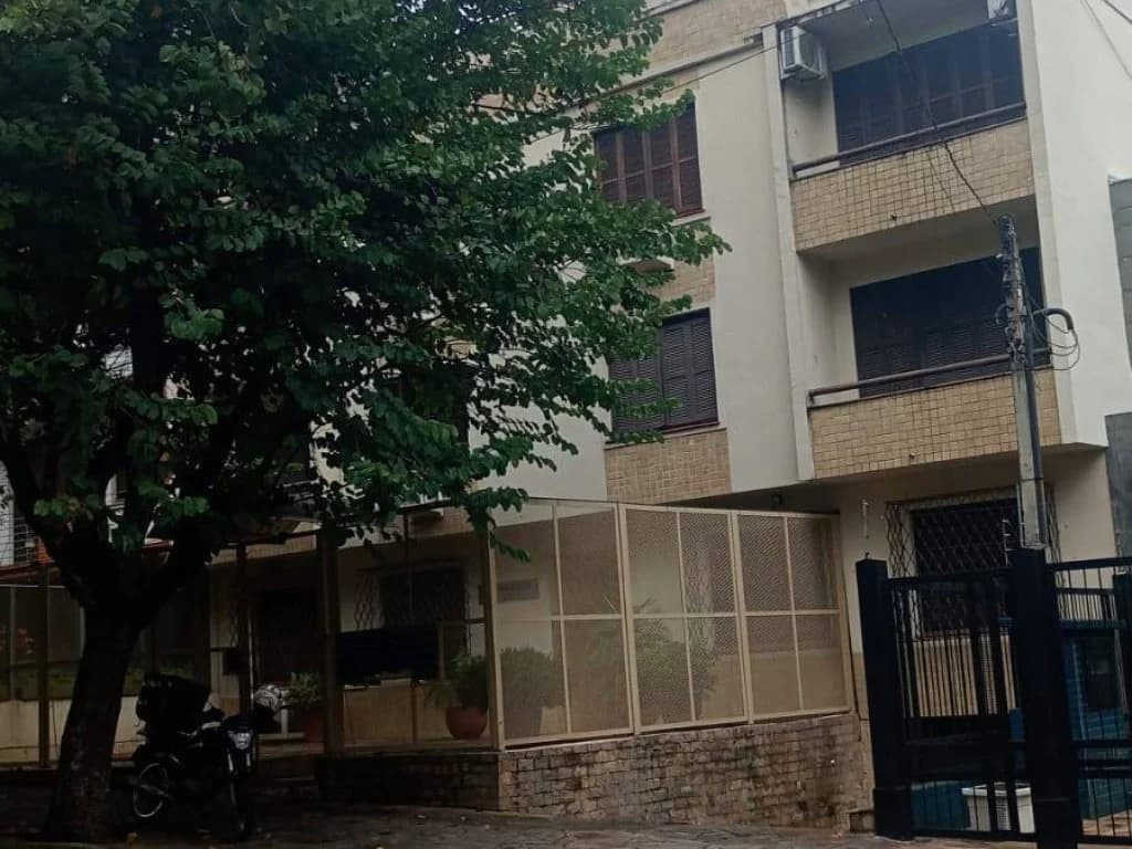 Foto 1 de 16: Apartamento em leilão em Porto Alegre - RS, bairro Padrão — Apartamento 84 m² (01 vaga) - Petrópolis - Porto Alegre - RS