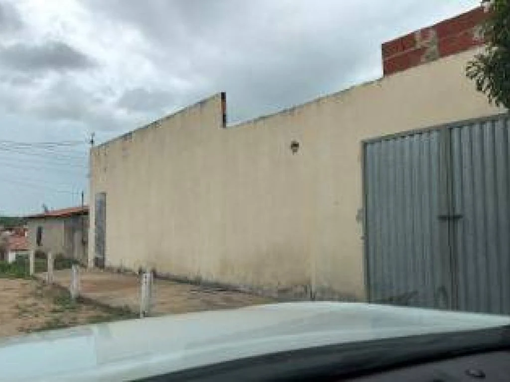 Foto 1 de 9: Casa em leilão em Canindé - CE, bairro Canindezinho — Casa 74 m² - Canindezinho - Canindé - CE