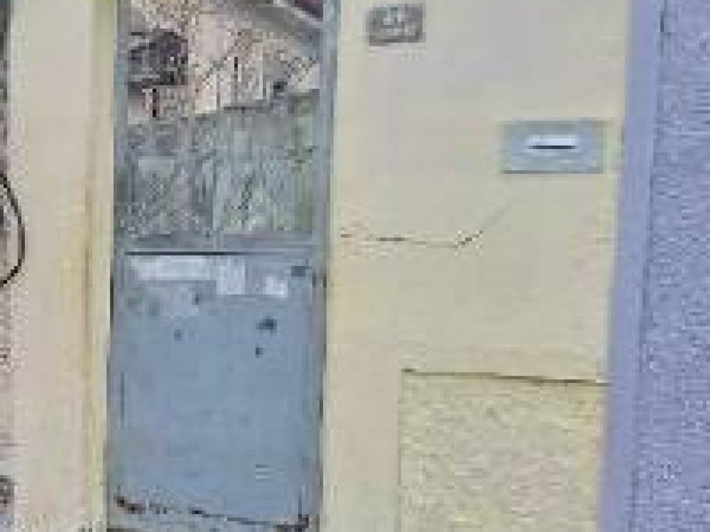 Foto 5 de 14: Casa em leilão em Rio De Janeiro - RJ, bairro Rocha Miranda — Casa 113 m² (Unid. 01 - Fundos) - Rocha Miranda - Rio de Janeiro - RJ