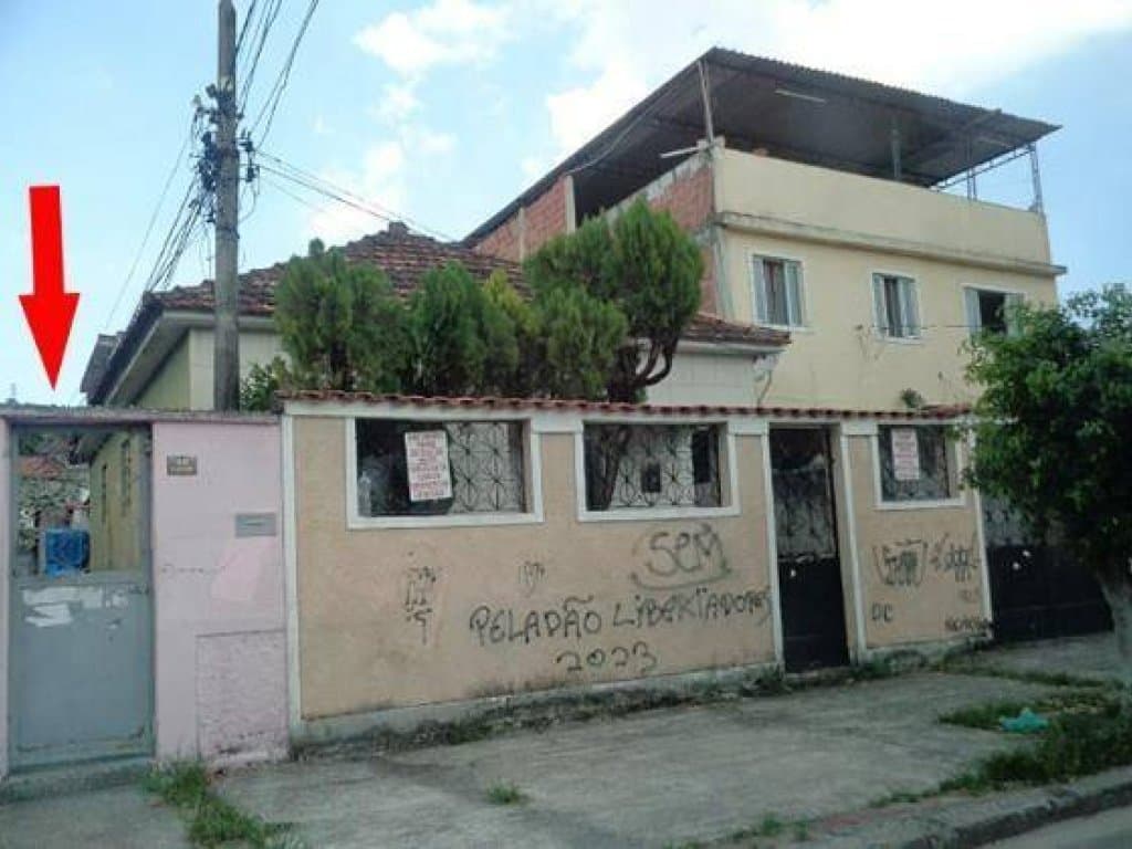 Foto 2 de 14: Casa em leilão em Rio De Janeiro - RJ, bairro Rocha Miranda — Casa 113 m² (Unid. 01 - Fundos) - Rocha Miranda - Rio de Janeiro - RJ