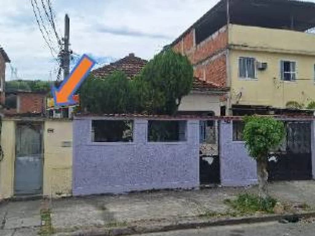 Foto 1 de 14: Casa em leilão em Rio De Janeiro - RJ, bairro Rocha Miranda — Casa 113 m² (Unid. 01 - Fundos) - Rocha Miranda - Rio de Janeiro - RJ