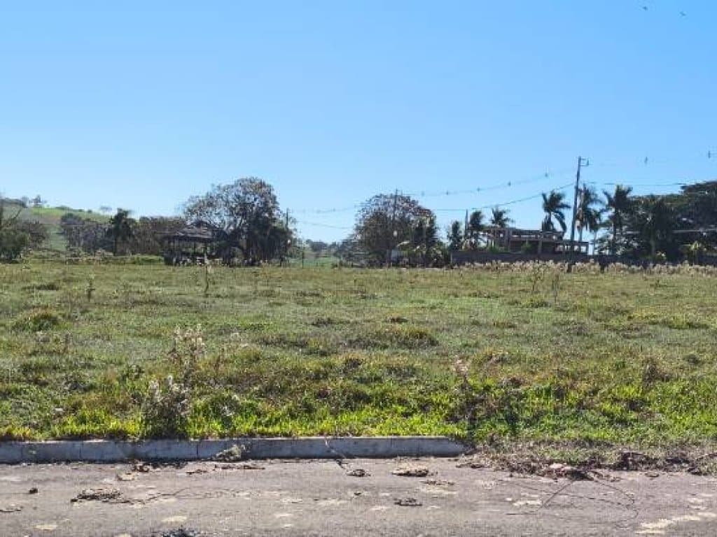 Foto 13 de 18: Terreno em leilão em Pérola - PR — Terreno 501 m² (Lt. 06 - Qd. 05) - Parque Residencial Viva - Pérola - PR