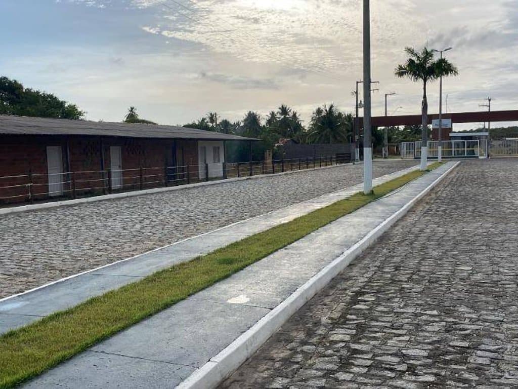 Foto 5 de 16: Terreno em leilão em Estância - SE, bairro Centro — Terreno em Condomínio 450 m² (Lt. 120 - Qd. V) - Centro - Estância - SE