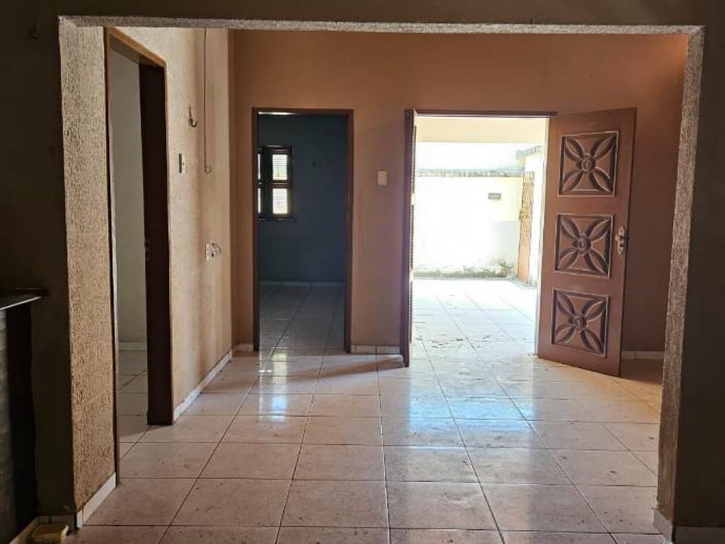 Foto 32 de 41: Casa em leilão em Fortaleza - CE, bairro Guajeru — Casa 86 m² - Guajeru - Fortaleza - CE
