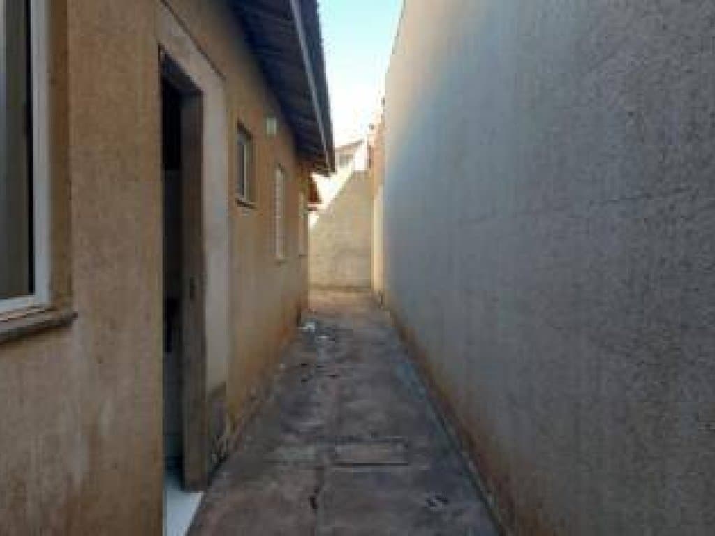 Foto 15 de 37: Casa em leilão em Itumbiara - GO, bairro Jardim Europa — Casa em Condomínio 68 m² (01 vaga) - Jardim Europa - Itumbiara - GO