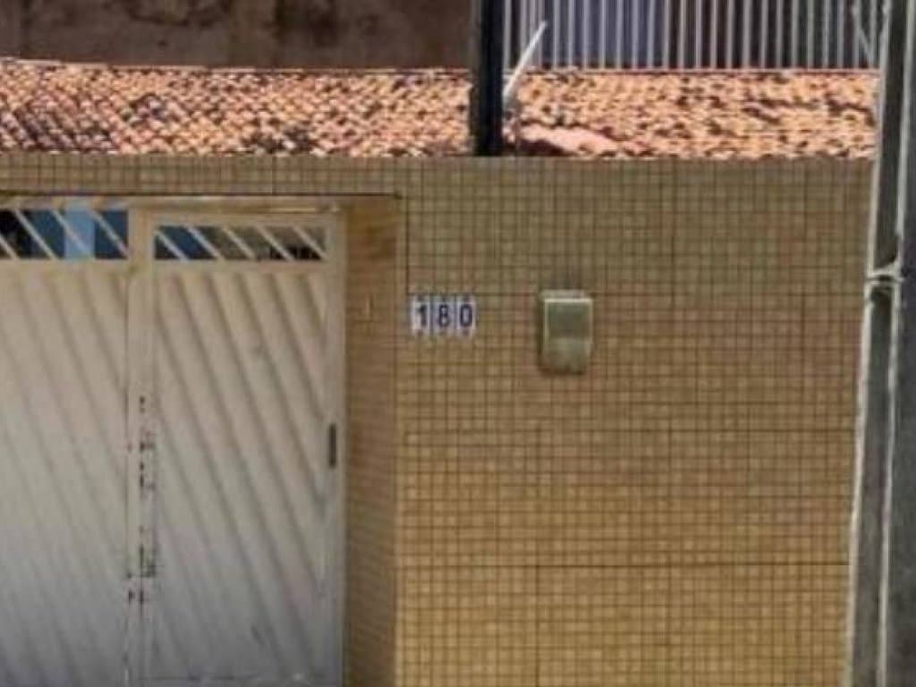 Foto 3 de 3: Casa em leilão em Maceió - AL, bairro Pajuçara — Casa em Condomínio 190 m² (01 vaga) - Pajuçara - Maceió - AL