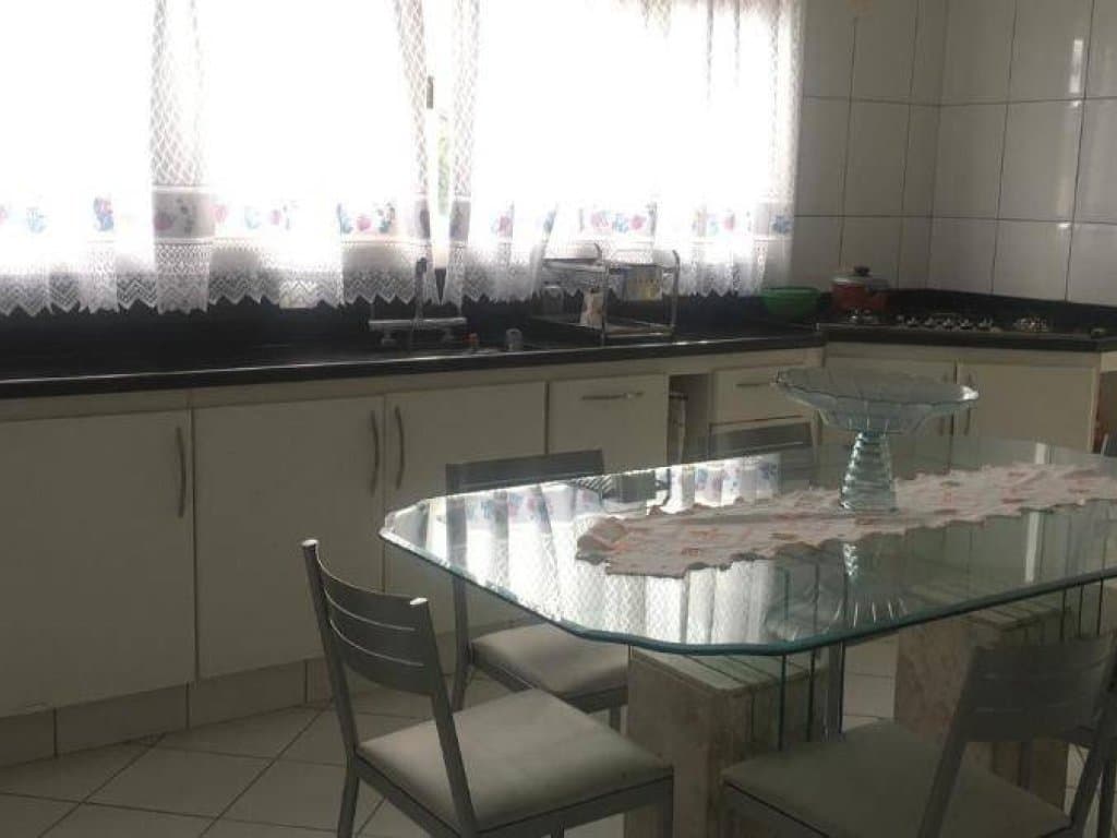 Foto 3 de 19: Casa em leilão em Jandira - SP, bairro Parque Nova Jandira — Casa em Condomínio 447 m² (01 vaga) - Parque Nova Jandira - Jandira - SP