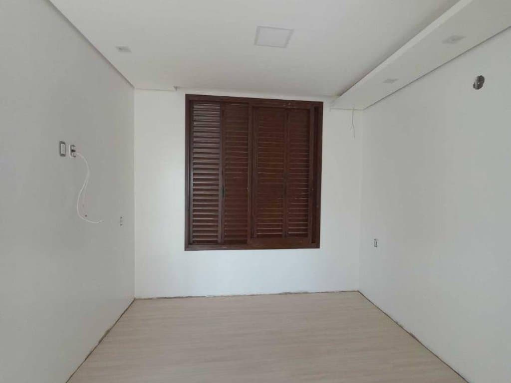 Foto 8 de 12: Casa em leilão em Fortaleza Dos Valos - RS, bairro Centro — Casa 170 m² - Centro - Fortaleza dos Valos - RS